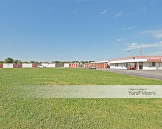 Photo 2 of Public Storage - 13610 East 42nd Terrace South, Independence, MO