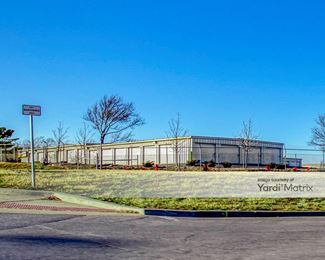 Photo 3 of StorageMart - 1920 NE Rice Road, Lees Summit, MO