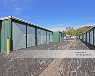 Photo 3 of Shamrock Self Storage - 2741 Merriam Lane, Kansas City, KS