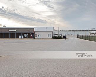 Photo 1 of Clinton Self-Storage - 1423 East 900 Road, Lawrence, KS