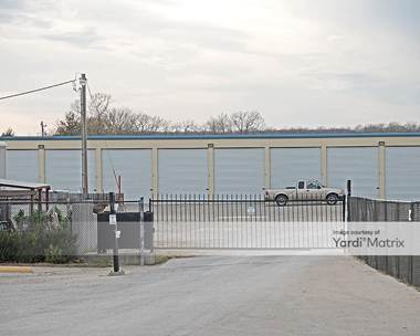 Storage Units for Rent available at 1423 East 900 Road, Lawrence, KS 66049