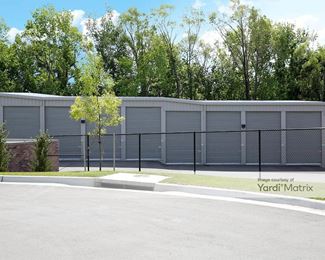 Photo 4 of StorTropolis Shawnee Self-Storage - 20500 West 66th Terrace, Shawnee, KS
