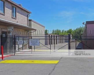Photo 3 of 48th Street Self Storage - 457 West 4800 South, Salt Lake City, UT