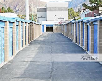 Photo 2 of Stor-N-Lock Self Storage - 6950 South 2300 East, Cottonwood Heights, UT