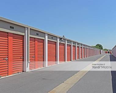 Storage Units for Rent available at 6601 West Goshen Avenue, Visalia, CA 93291