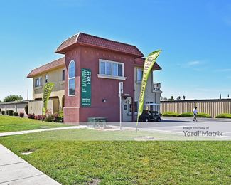 Photo 2 of Extra Space Storage - 55 East Jamestown Street, Stockton, CA