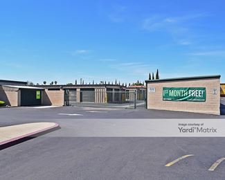 Photo 3 of Extra Space Storage - 55 East Jamestown Street, Stockton, CA
