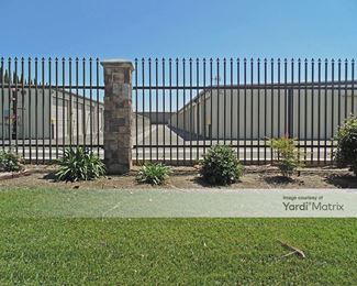 Photo 5 of West Side Storage Las Palmas - 110 East Las Palmas Avenue, Patterson, CA