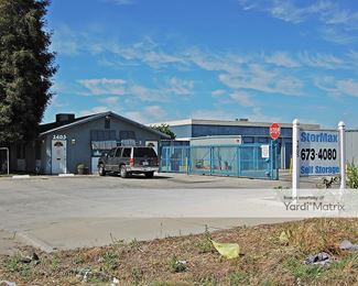 Photo 1 of StorMax - 1405 Madera Avenue, Madera, CA
