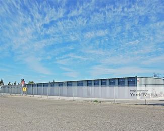 Photo 5 of StorMax - 1405 Madera Avenue, Madera, CA