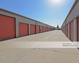 Photo 5 of Exeter Mini Storage - 200 West Firebaugh Avenue, Exeter, CA