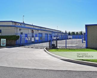 Photo 4 of Mister Space Self Storage - 2972 West Swain Road, Stockton, CA