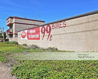Photo 2 of StoragePRO Self Storage of Stockton - 2660 Turnpike Road, Stockton, CA