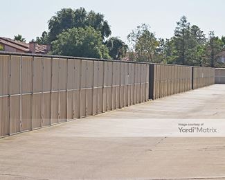 Photo 4 of Derrel-s Mini Storage - 4441 West Herndon Avenue, Fresno, CA