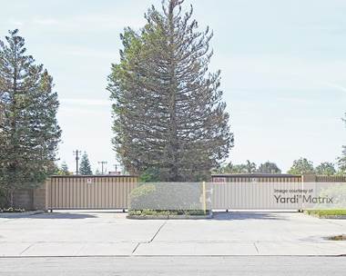 Storage Units for Rent available at 7340 Rosedale Hwy, Bakersfield, CA 93308