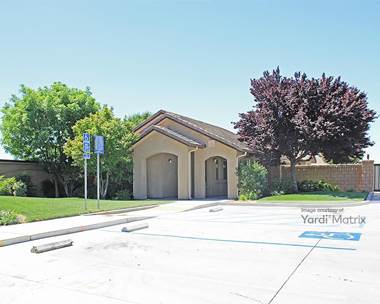 Storage Units for Rent available at 6625 Wible Road, Bakersfield, CA 93313