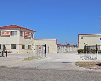 Photo 3 of AAA Ceres Self Storage - 1777 Kinser Road, Ceres, CA