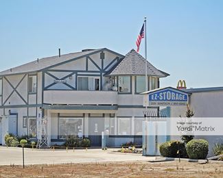 Photo 5 of Storage Direct - 2131 Simpson Street, Kingsburg, CA