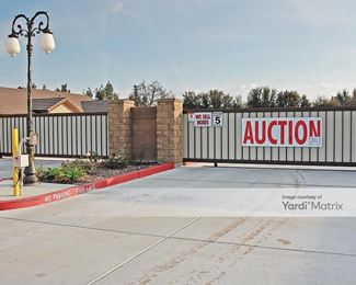 Photo 2 of Derrel-s Mini Storage - 3705 West Connelly Avenue, Visalia, CA