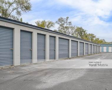 Storage Units for Rent available at 5279 Dixie Hwy, Waterford, MI 48329
