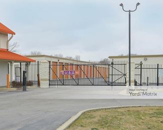 Photo 4 of Public Storage - 32775 Groesbeck Hwy, Fraser, MI