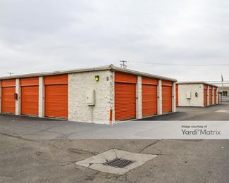 Photo 2 of Public Storage - 35800 Mound Road, Sterling Heights, MI