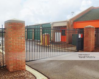 Photo 3 of 1-800-Self-Storage.com - 19180 Allen Road, Melvindale, MI