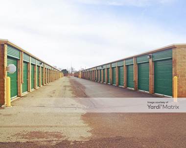 Storage Units for Rent available at 19180 Allen Road, Melvindale, MI 48122