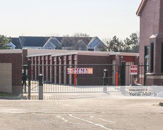 Photo 2 of Public Storage - 36001 Warren Road, Westland, MI
