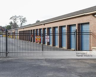 Photo 4 of Public Storage - 58000 Eight Mile Rd W, Northville, MI