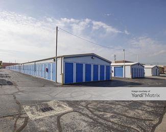 Photo 2 of SmartStop Self Storage - 42557 Van Dyke Avenue, Sterling Heights, MI