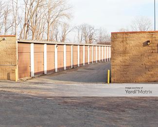 Photo 2 of American Mini Storage - 55250 Mound Road, Shelby Township, MI