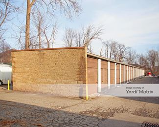 Photo 3 of American Mini Storage - 55250 Mound Road, Shelby Township, MI