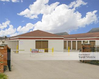 Photo 3 of Estate Self Storage - 21650 Novi Road, Novi, MI