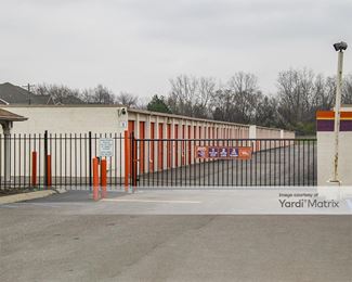 Photo 3 of Public Storage - 36260 Van Dyke Avenue, Sterling Heights, MI