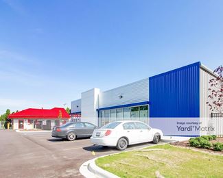 Photo 6 of iStorage - 15390 12 Mile Road, Roseville, MI