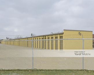 Photo 3 of C-L Mini Storage - 33501 Harper Avenue, Clinton Township, MI