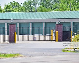 Photo 2 of Fairfield Mini Storage - 2230 East Main Street, Lancaster, OH