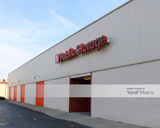Photo 4 of Public Storage - 41889 Joy Road, Canton, MI
