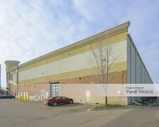 Photo 5 of iStorage - 14907 East 8 Mile Road, Eastpointe, MI