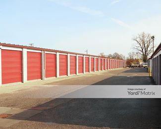 Photo 3 of Wyandotte Mini Storage - 2091 7th Street, Wyandotte, MI