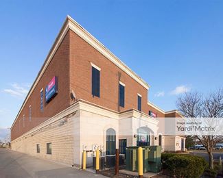 Photo 3 of iStorage - 23954 Kean Street, Dearborn, MI