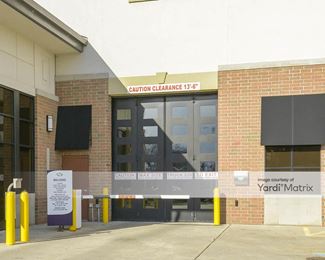 Photo 2 of EZ Storage - 18145 Mack Avenue, Detroit, MI