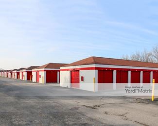 Photo 4 of Stor Room Self Storage, The - 40600 Michigan Avenue, Canton, MI