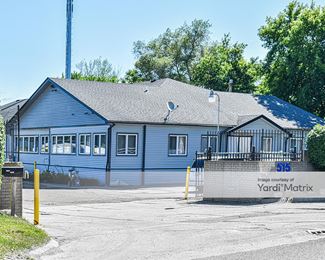 Photo 2 of Storage King USA - 515 South Telegraph Road, Pontiac, MI