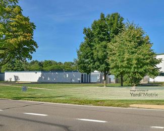 Photo 3 of Storage Rentals of America - 1555 North Milford Road, Highland, MI