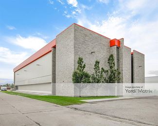 Photo 4 of 1-800-Self-Storage.com - 15160 West 8 Mile Road, Oak Park, MI