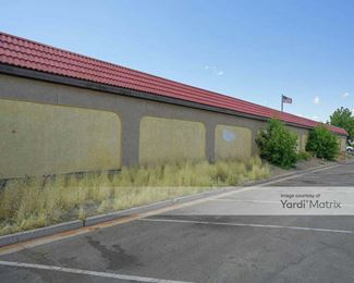 Photo 3 of iStorage - 275 East Prater Way, Sparks, NV