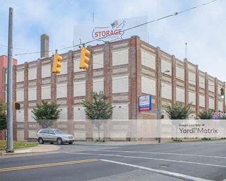 Photo 3 of Storage Rentals of America - 2523 Lamotte Street, Wilmington, DE