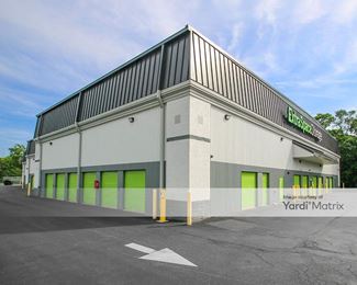 Photo 3 of Extra Space Storage - 588 NJ-38 Route, Maple Shade, NJ